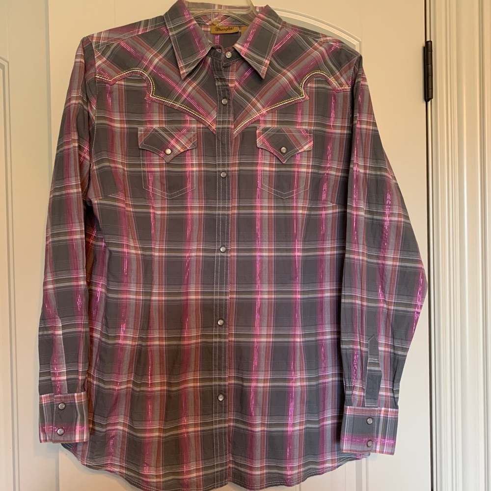 Ladies Wrangler Pearl Snap Long Sleeve Blouse